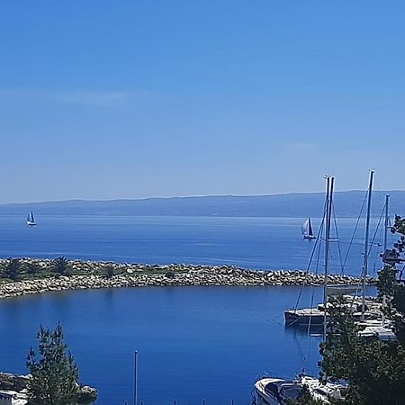 Old Captain'S Apartments - In A Pine Wood By The Sea And Tennis Courts Split Dış mekan fotoğraf