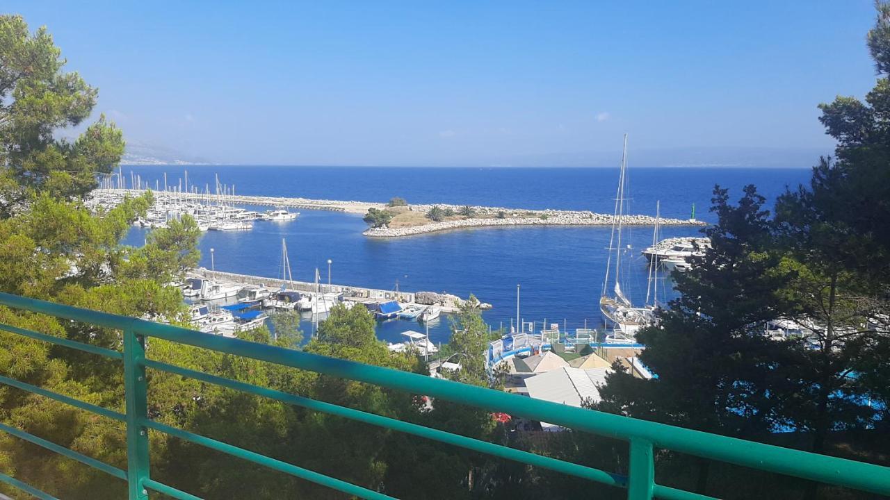 Old Captain'S Apartments - In A Pine Wood By The Sea And Tennis Courts Split Dış mekan fotoğraf