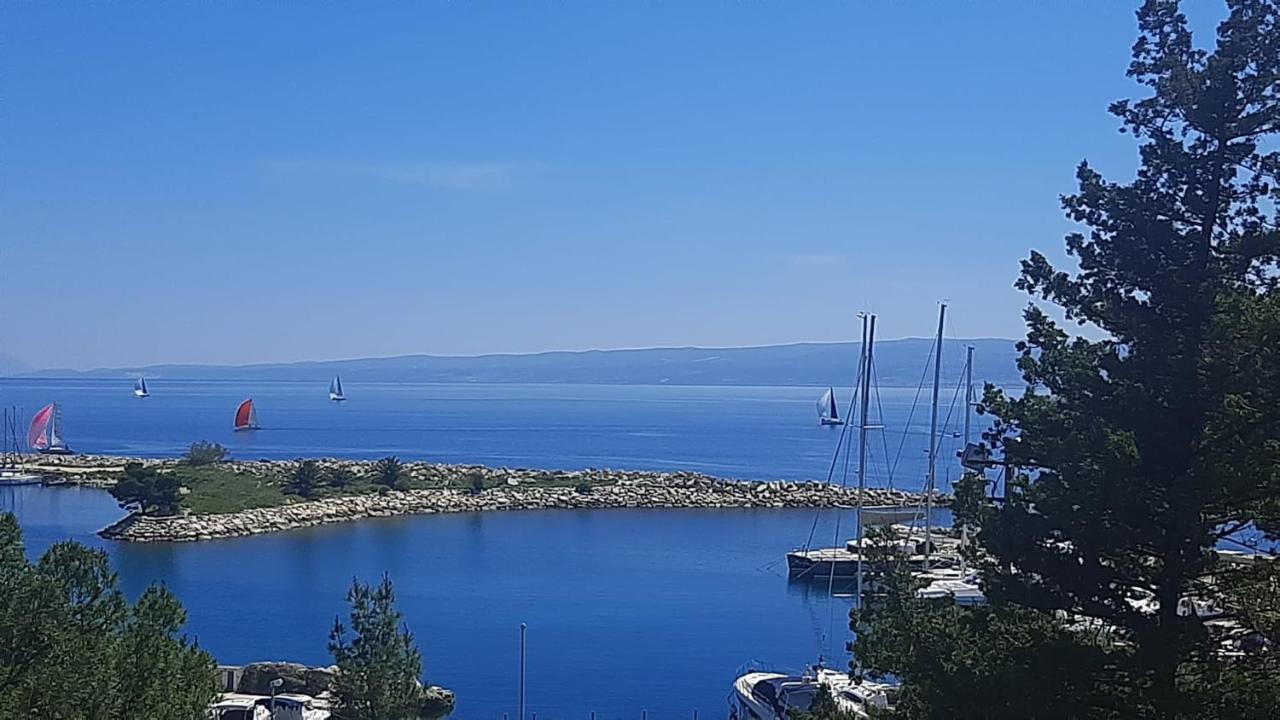 Old Captain'S Apartments - In A Pine Wood By The Sea And Tennis Courts Split Dış mekan fotoğraf
