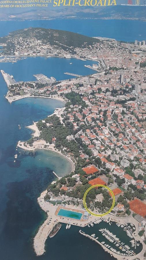 Old Captain'S Apartments - In A Pine Wood By The Sea And Tennis Courts Split Dış mekan fotoğraf